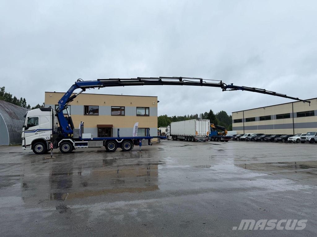 Volvo FH550 8X2 EURO6 + FASSI F660 + JIB Smagās mašīnas ar celtni