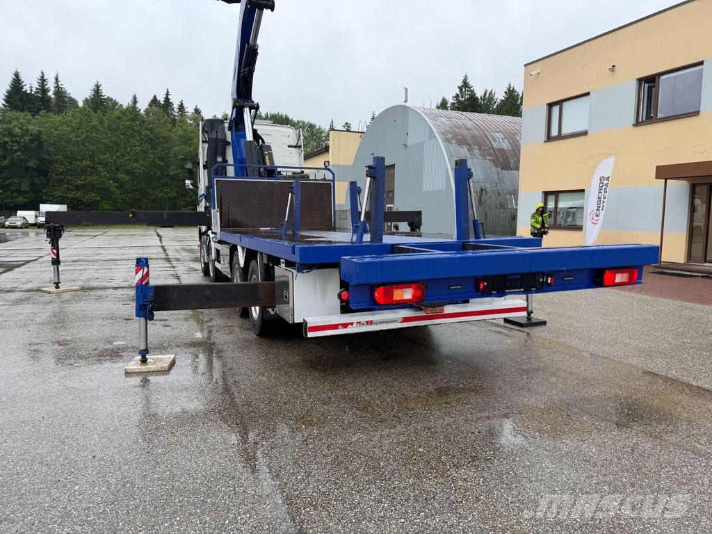 Volvo FH550 8X2 EURO6 + FASSI F660 + JIB Smagās mašīnas ar celtni