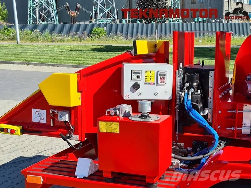 Teknamotor Skorpion 250 SDTG Wood Chipper Trituradoras de madera