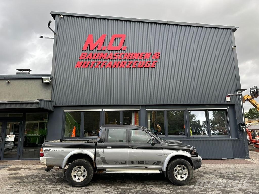Mitsubishi L200 / Allrad / AC Carros