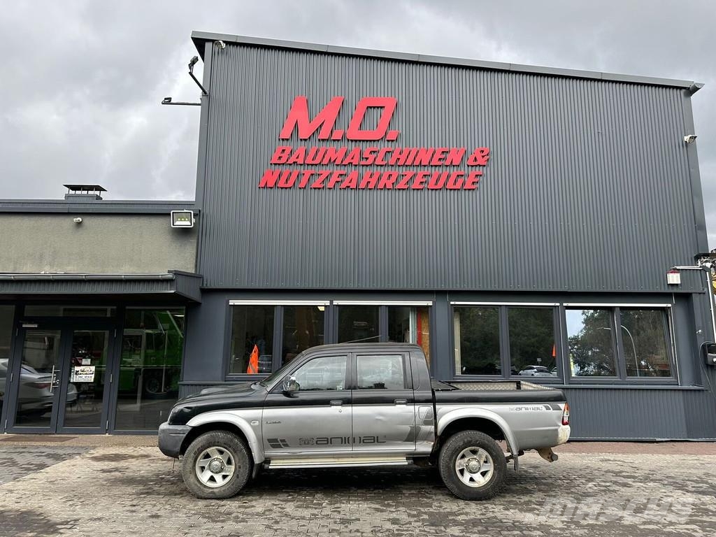 Mitsubishi L200 / Allrad / AC Carros