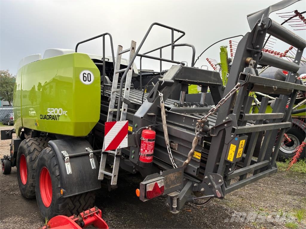 CLAAS Quadrant 5200 FC Balirke (kvadratne bale)