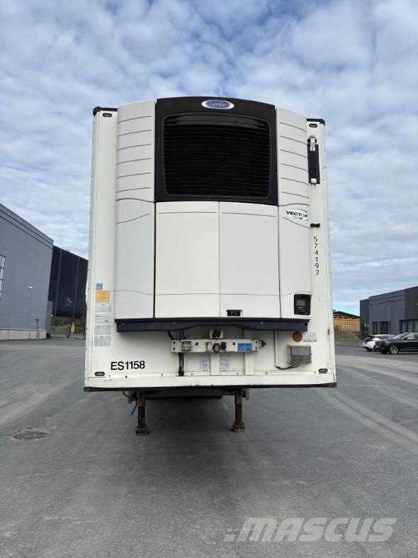 Schmitz Cargobull Trailer Reefer Flower Width & Dual Temp & Double S Semirimorchi a temperatura controllata