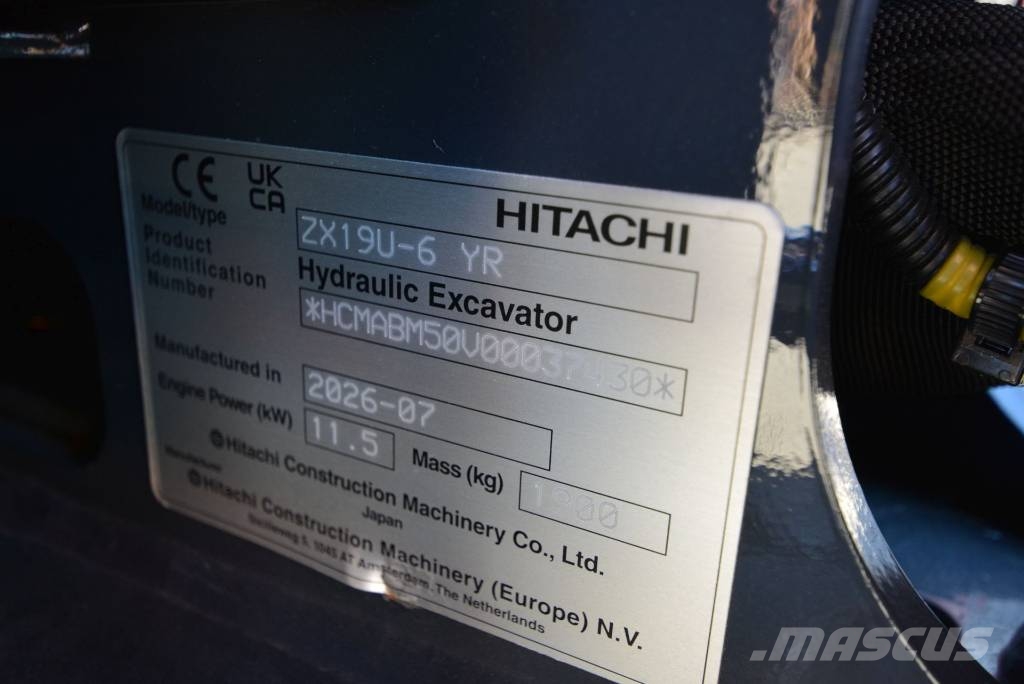 Hitachi ZX 19 U-6 Mini rýpadlá < 7t