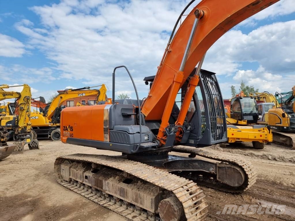 Hitachi ZX 250 LC-3 Kāpurķēžu ekskavatori