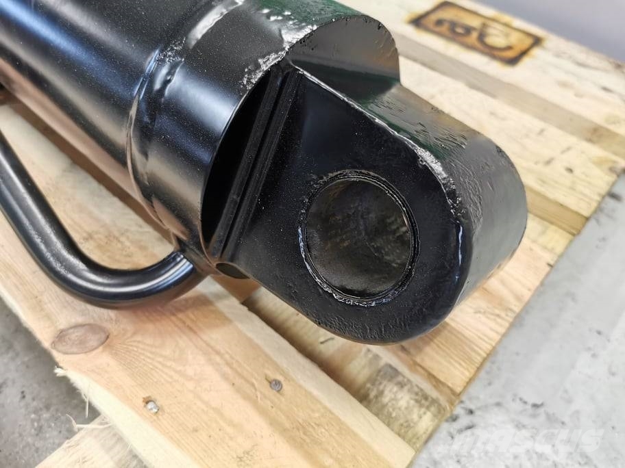 Manitou MLT 635 actuator arm Μπούμες και κουτάλες