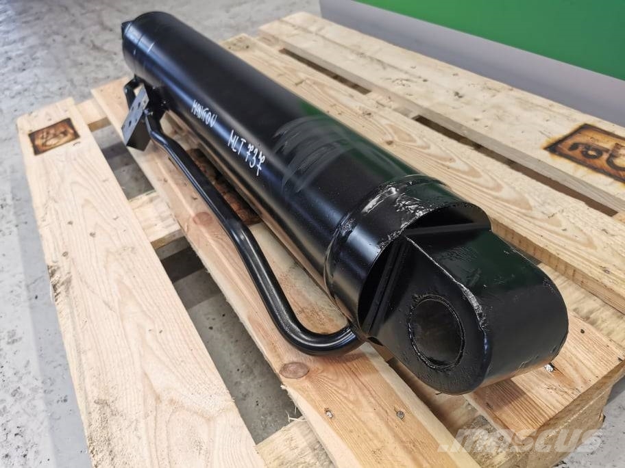 Manitou MLT 635 actuator arm Μπούμες και κουτάλες