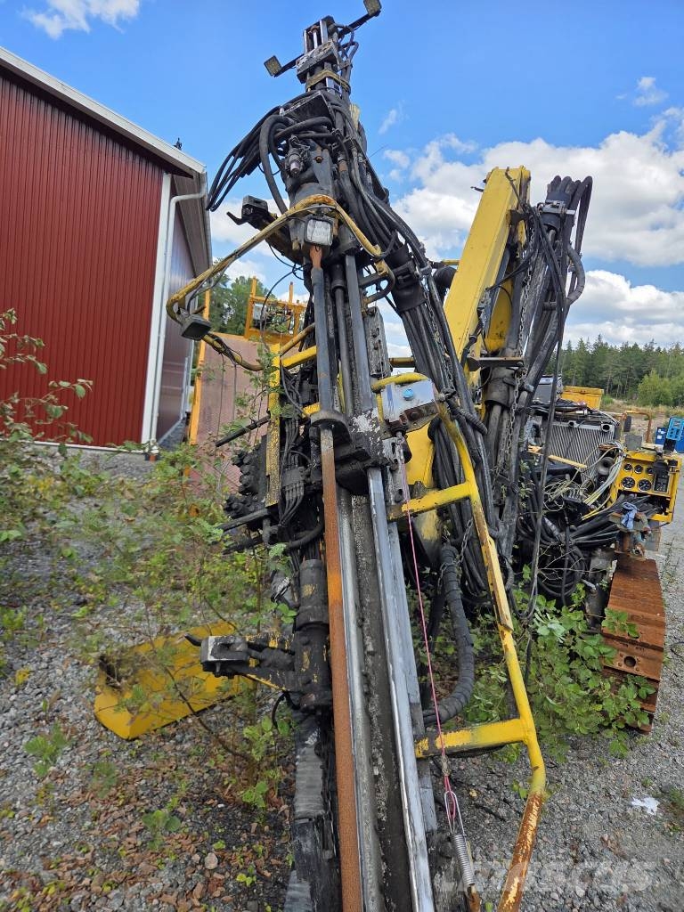 Atlas Copco Epiroc Flexiroc T30R-03 Vertikaalsed puurmasinad