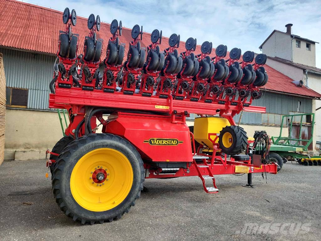 Väderstad Tempo TPL 24 + Bednar Row Master RN 12000 Precision sowing machines