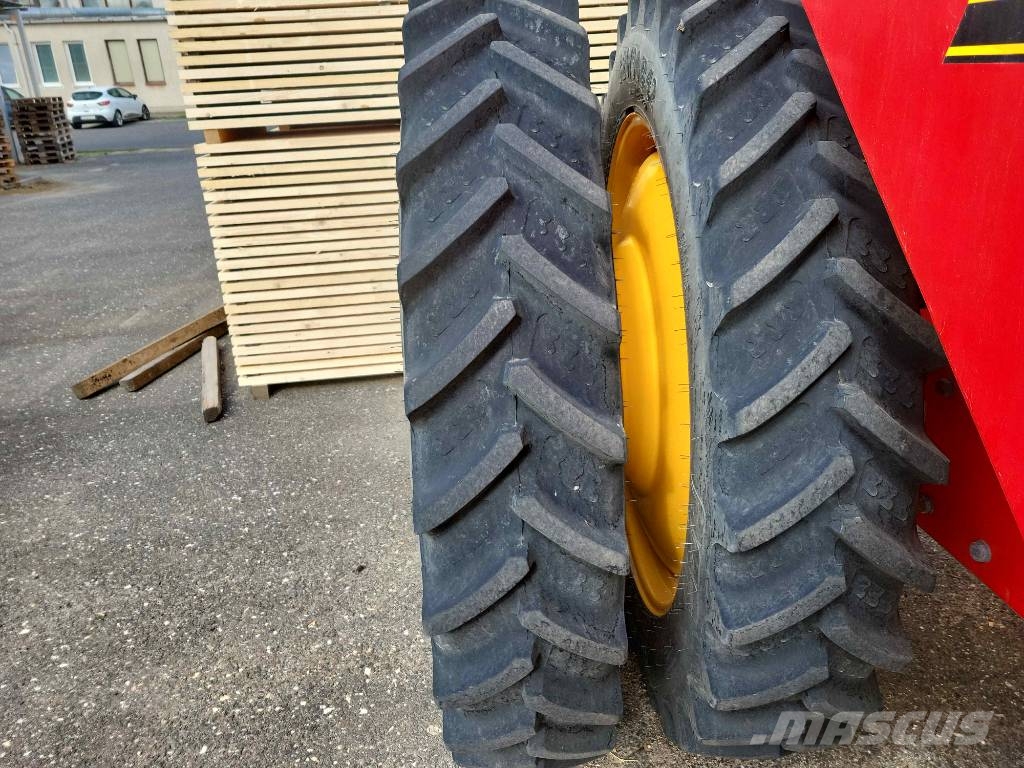 Väderstad Tempo TPL 24 + Bednar Row Master RN 12000 Precision sowing machines