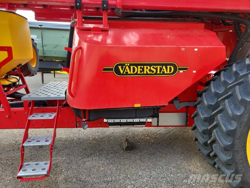 Väderstad Tempo TPL 24 + Bednar Row Master RN 12000 Precision sowing machines