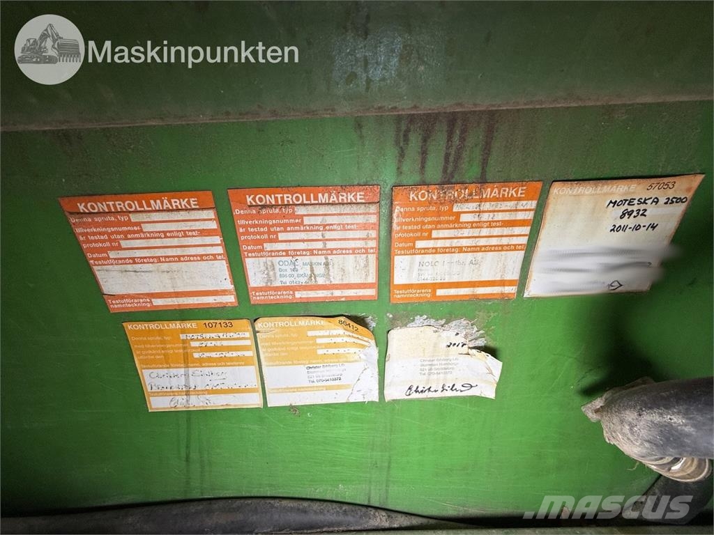 Moteska M2500 Ρυμουλκούμενα ψεκαστικά