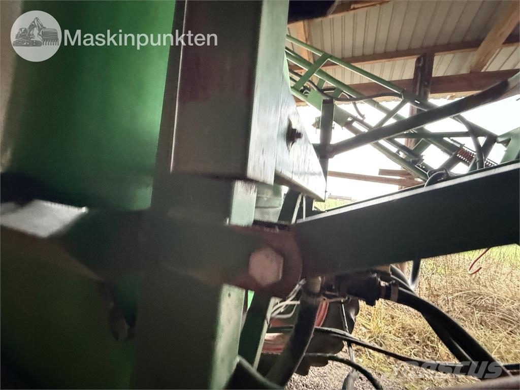 Moteska M2500 Ρυμουλκούμενα ψεκαστικά