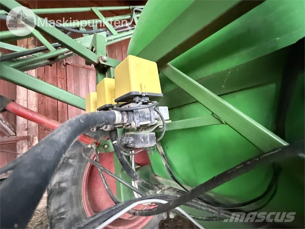Moteska M2500 Ρυμουλκούμενα ψεκαστικά