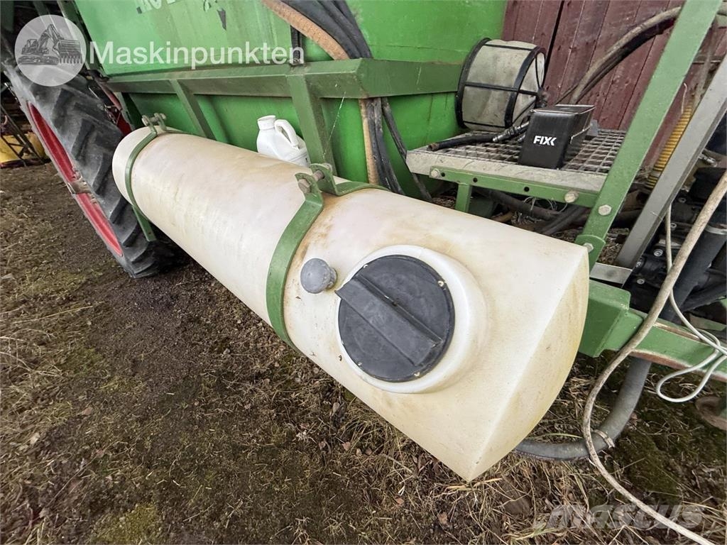 Moteska M2500 Ρυμουλκούμενα ψεκαστικά