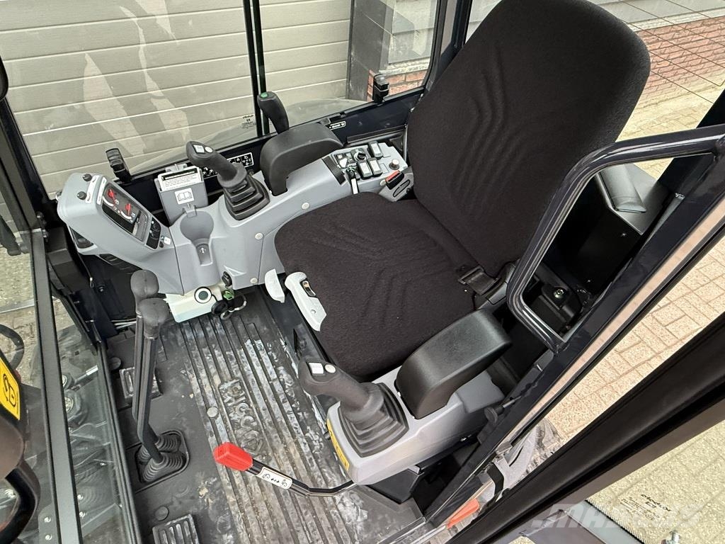 Kubota U27 hi-spec minigraver NIEUW €615 LEASE Miniexcavadoras