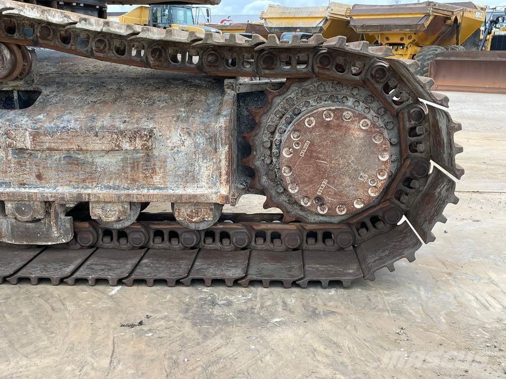 Hitachi ZX300LC-6 Rupsgraafmachines
