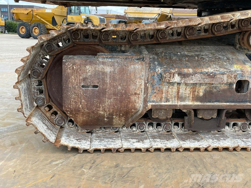 Hitachi ZX300LC-6 Rupsgraafmachines