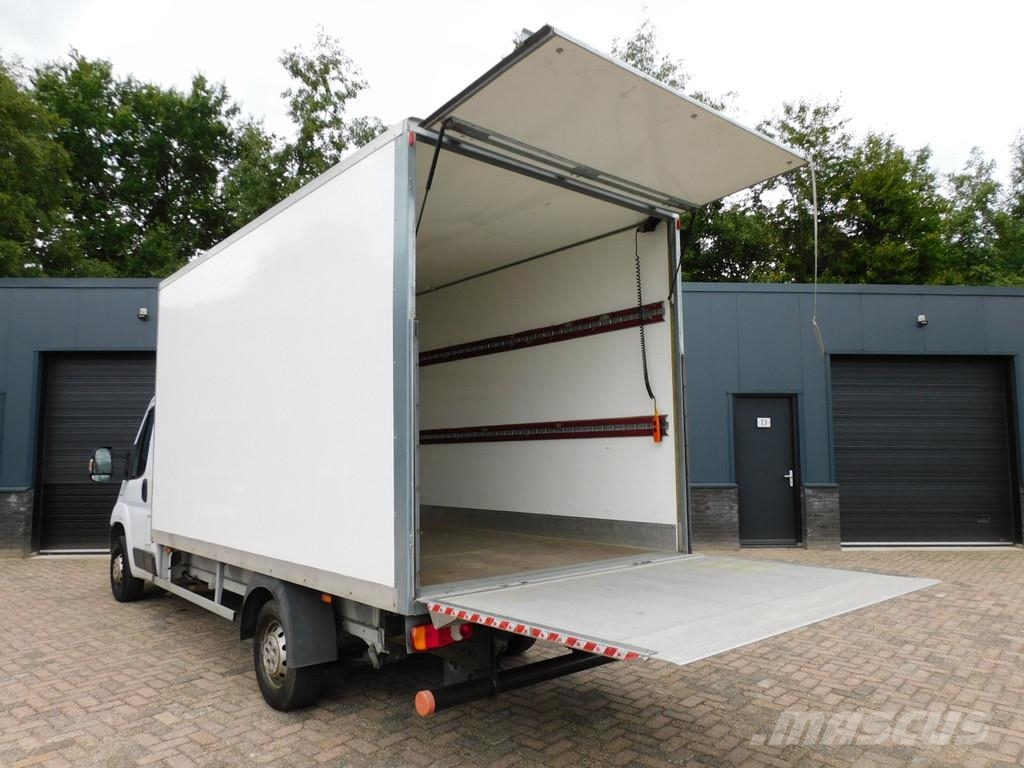 Fiat Ducato 35 2.3 MultiJet L3H2 TOPSTAAT! NIEUWE DISTR Furgonetas cerradas