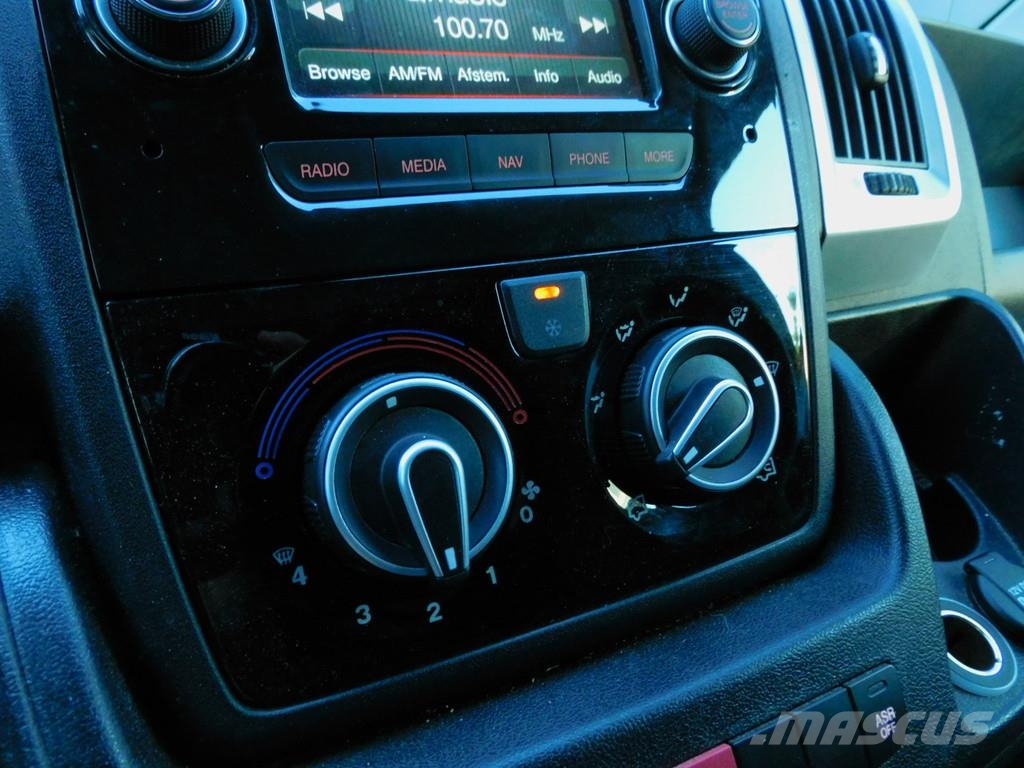 Fiat Ducato 35 2.3 MultiJet L3H2 TOPSTAAT! NIEUWE DISTR Furgonetas cerradas