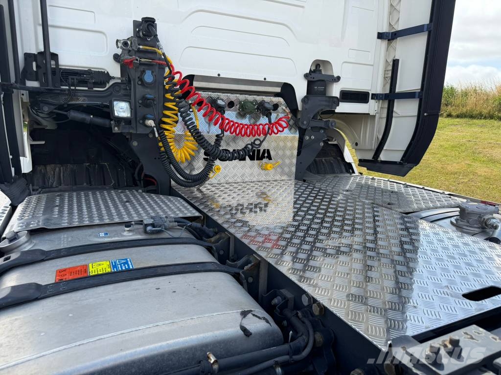 Scania R 530 HYRAULIC وحدات الجر