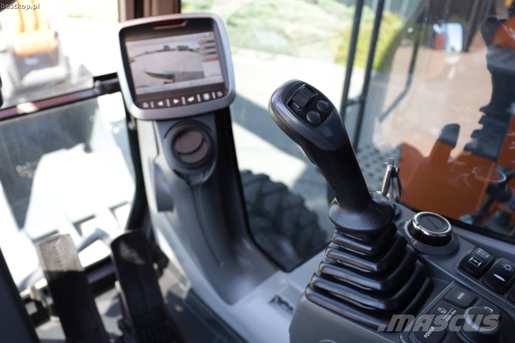 Doosan DX 165 W-5 Excavadoras de ruedas