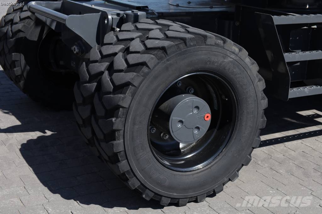 Doosan DX 165 W-5 Excavadoras de ruedas