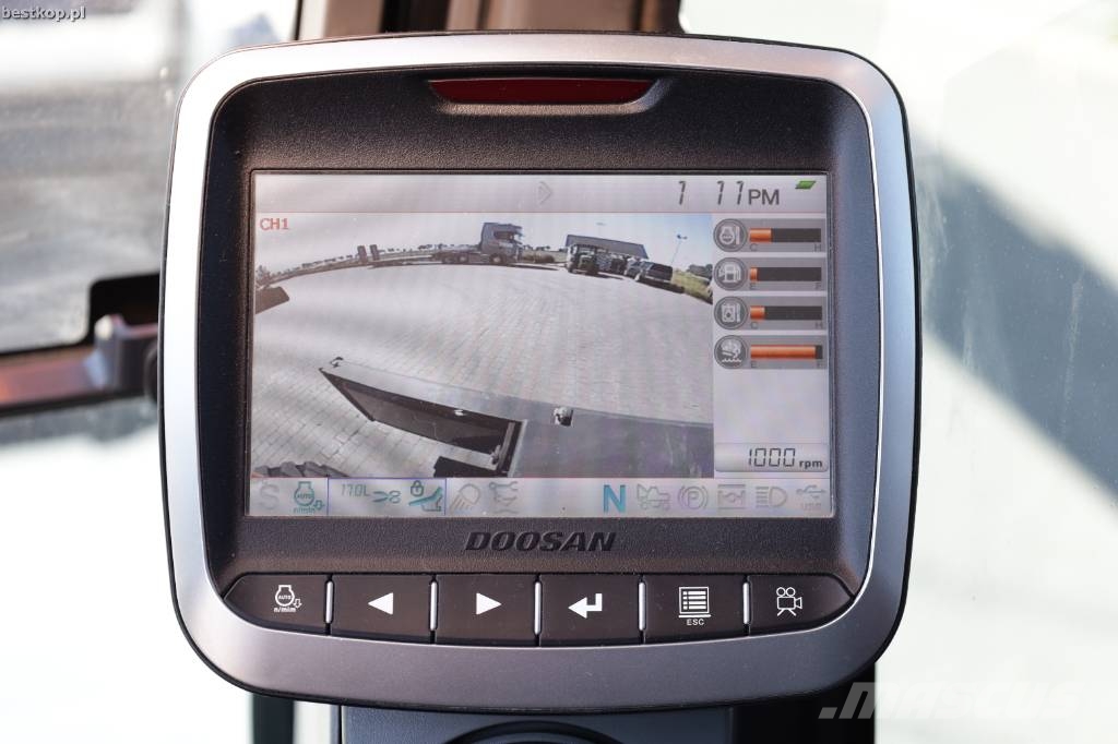 Doosan DX 165 W-5 Excavadoras de ruedas