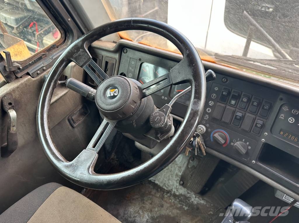 CAT 775 E Άκαμπτα Dumper με ανατρεπόμενο κάδο