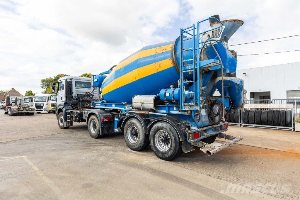 MAN TGS 18.400 BLS-4X4+LIEBHERR 10M3(2018) Betoniere