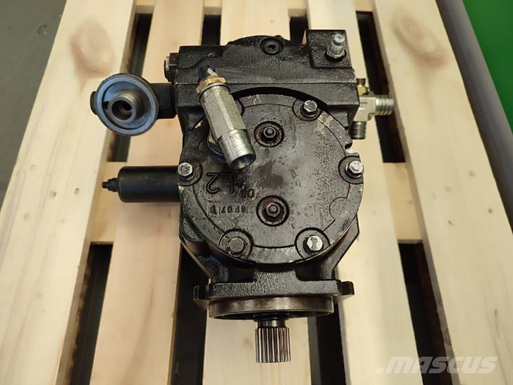 Drive pump SAUER DANFOSS 90R075 FMSNN8D MERLO P 液压