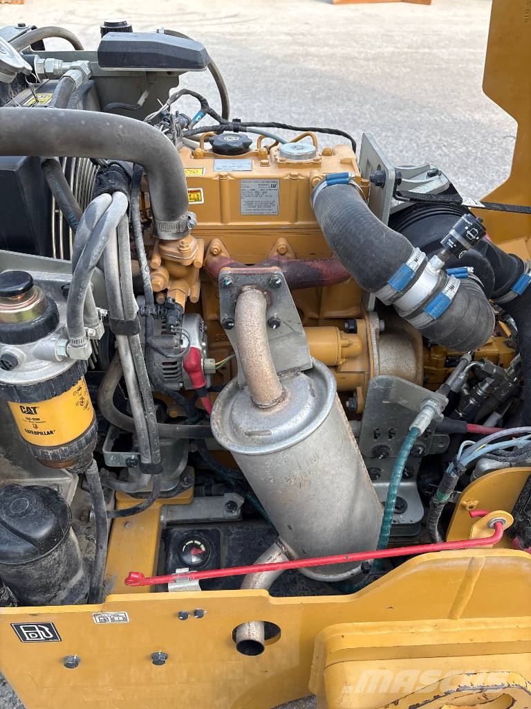 CAT CB 1.7 Tandemwalzen