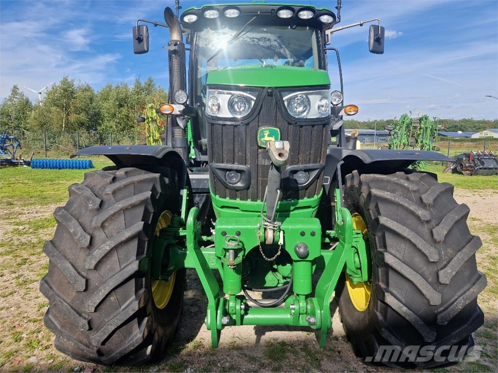 John Deere 6170R Tractoren