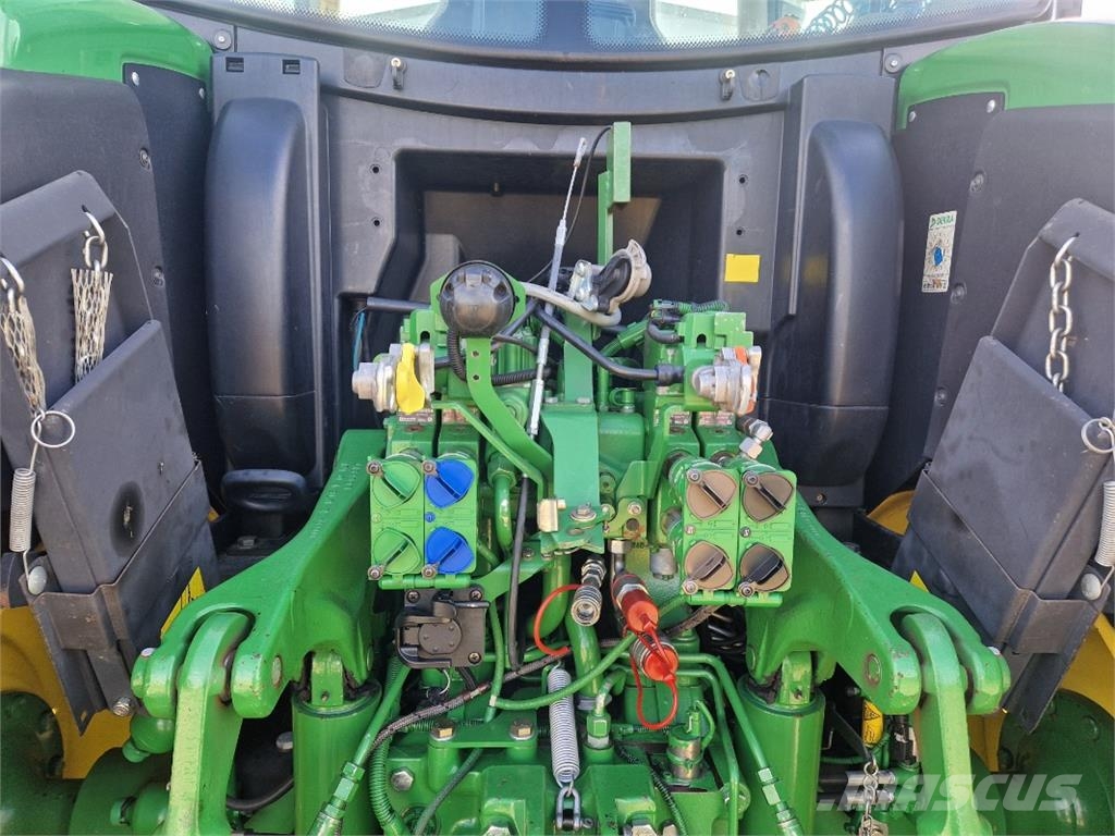 John Deere 6170R Tractoren