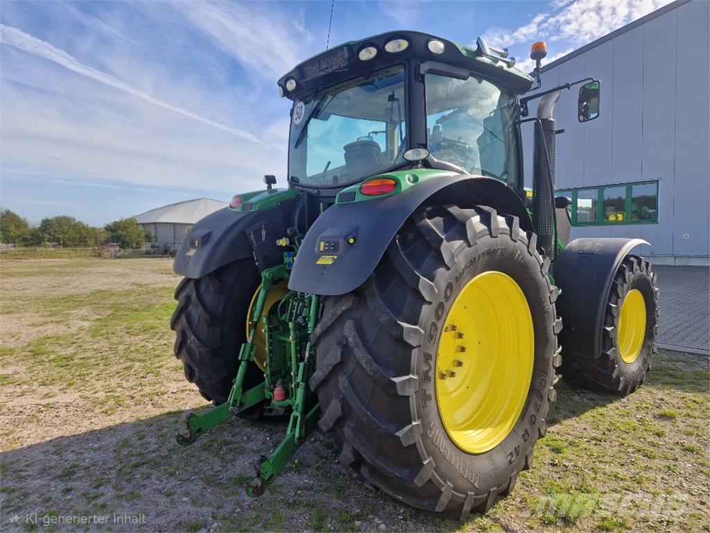 John Deere 6170R Tractoren
