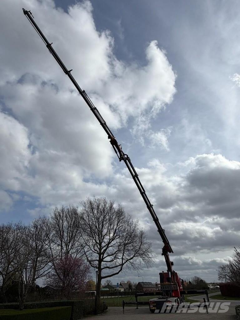 Volvo FH 8x2 CRANE PALFINGER 74tm/Flyjib /WINCH!!TOP NL Trækkere