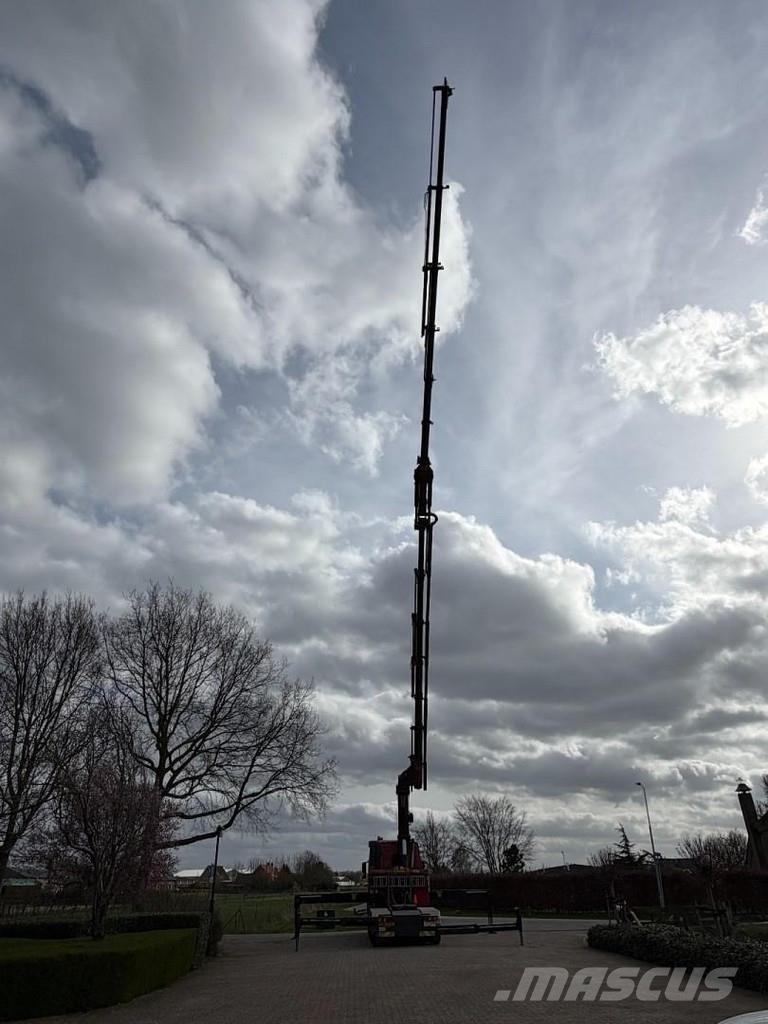 Volvo FH 8x2 CRANE PALFINGER 74tm/Flyjib /WINCH!!TOP NL Trækkere
