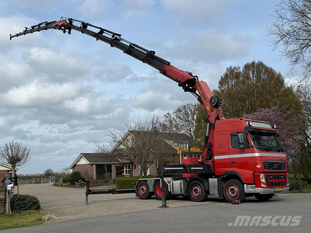 Volvo FH 8x2 CRANE PALFINGER 74tm/Flyjib /WINCH!!TOP NL Trækkere