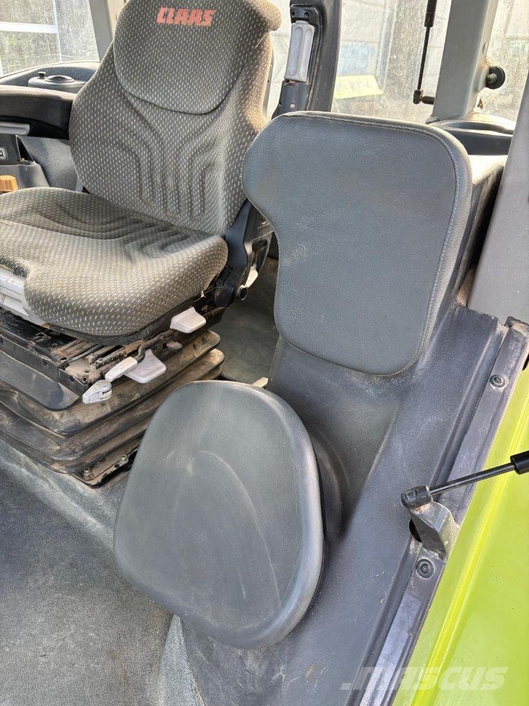 CLAAS ARES 657 ATZ Traktorer