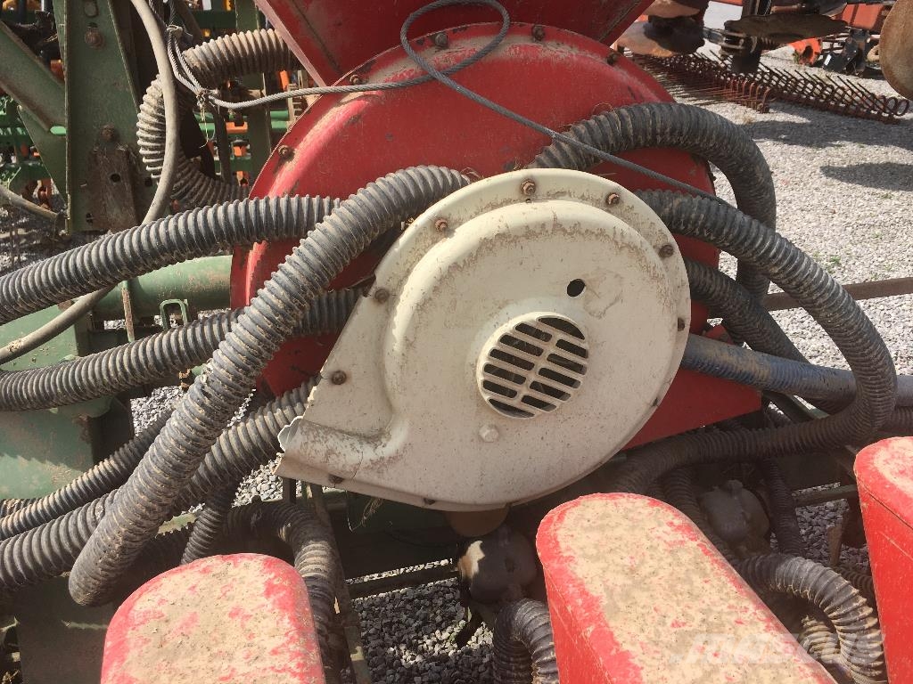 Nodet pneumasem مثاقيب
