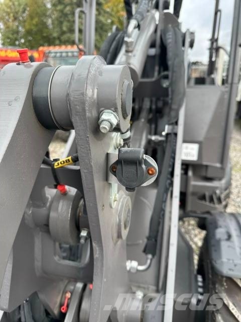 Mecalac MCL 2 Radlader 24.000 EUR Kolesni nakladalci