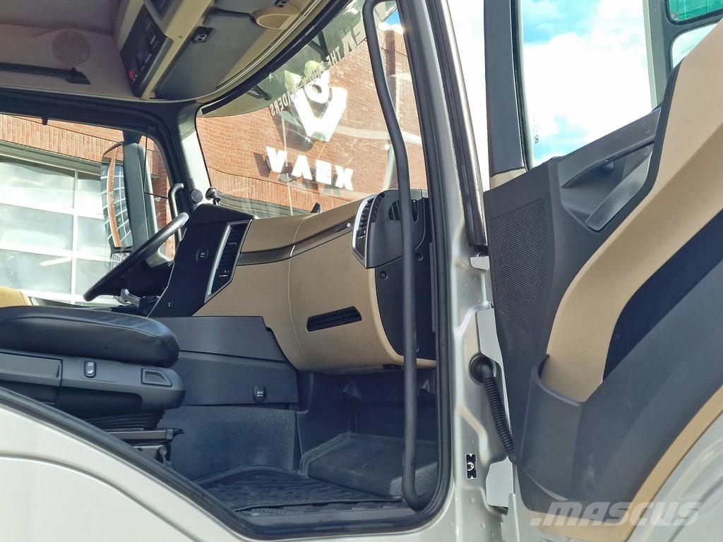 Mercedes-Benz Actros 2558 6x2 - AJK Hooklift 20T - Euro 6 - 4.60 Camiones polibrazo