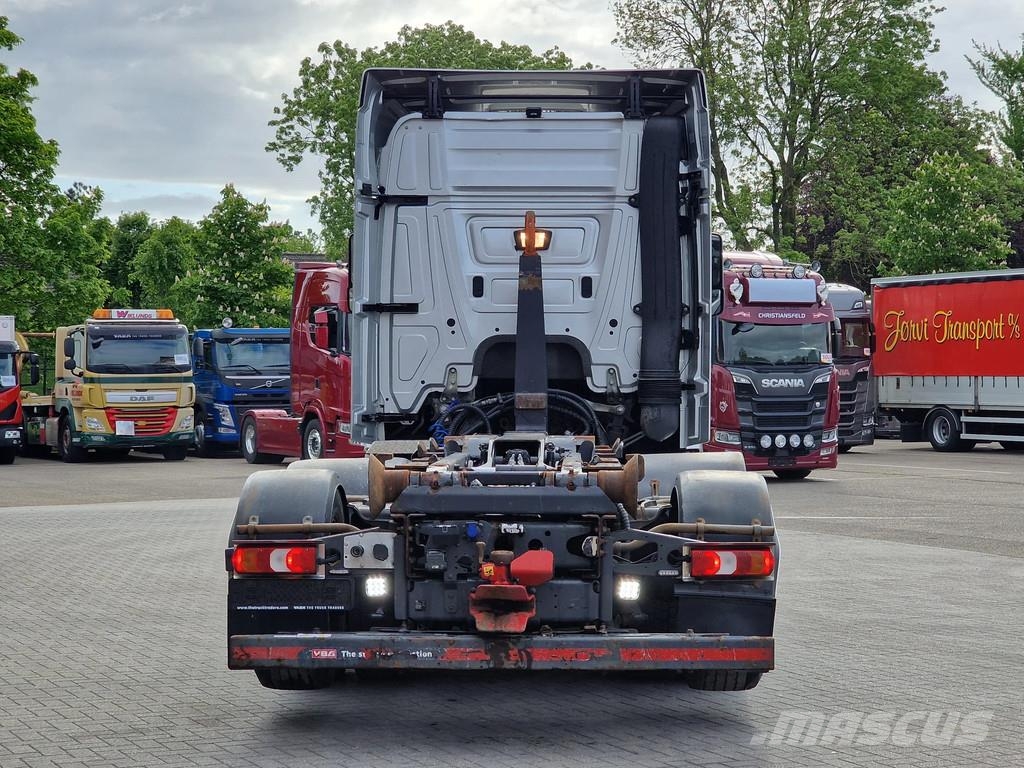 Mercedes-Benz Actros 2558 6x2 - AJK Hooklift 20T - Euro 6 - 4.60 Camiones polibrazo