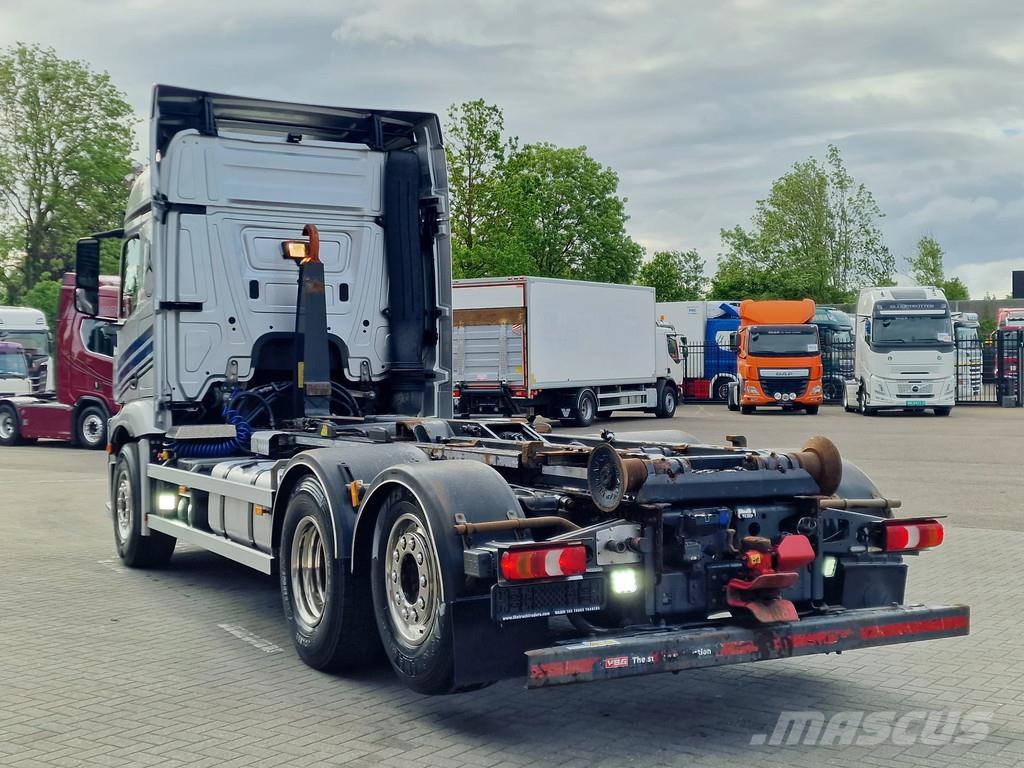 Mercedes-Benz Actros 2558 6x2 - AJK Hooklift 20T - Euro 6 - 4.60 Camiones polibrazo
