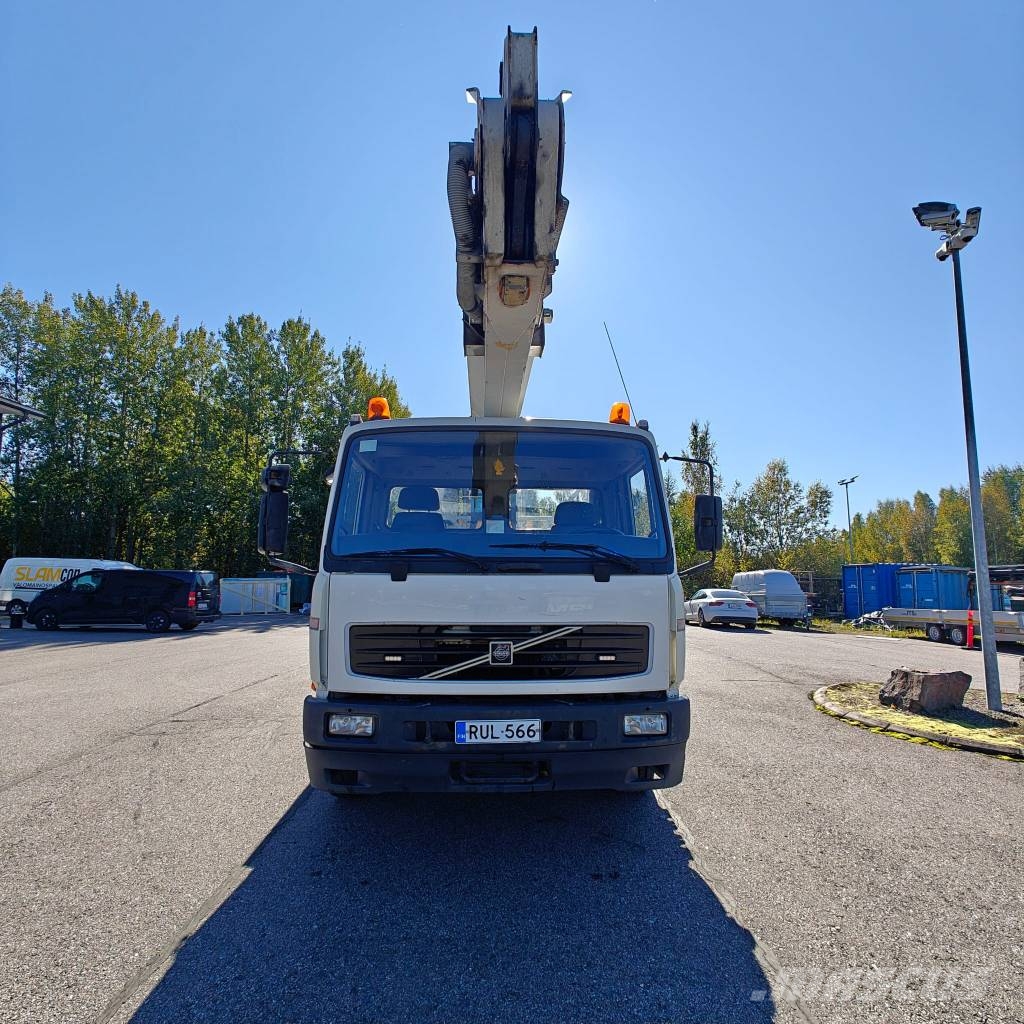 Bronto MDT S 34 Auto korvtõstukid