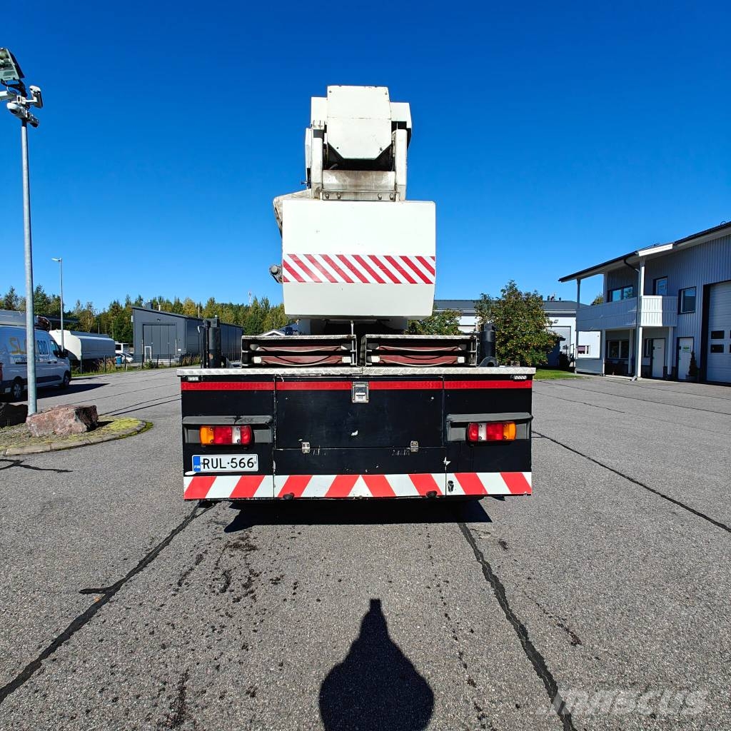 Bronto MDT S 34 Auto korvtõstukid