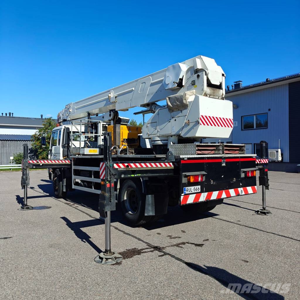 Bronto MDT S 34 Auto korvtõstukid