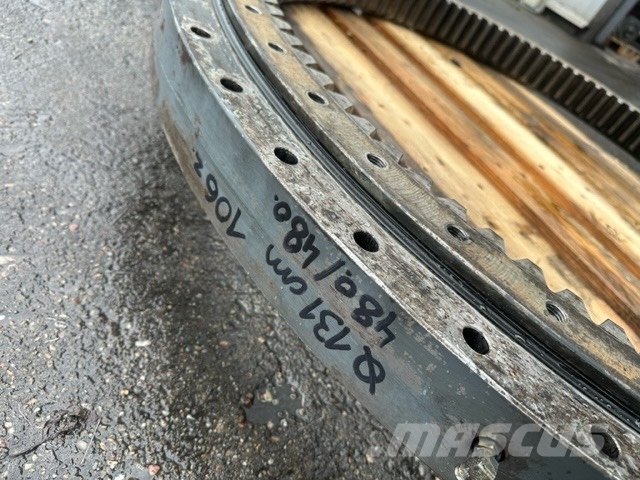 Atlas 1704 M SLEWING RING USED Transmisiones
