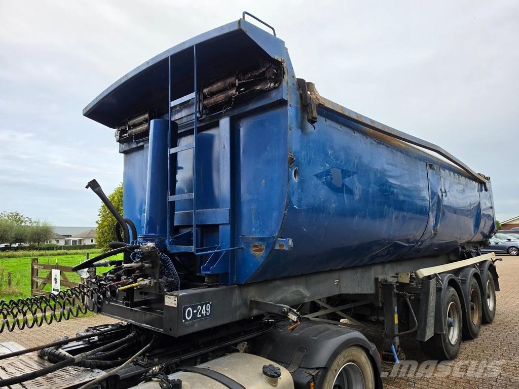ATM OKA 15/27 3-axle half-pipe tipper Kippers