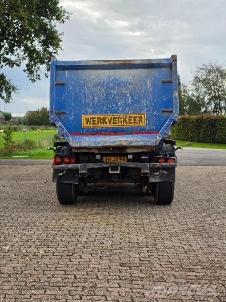ATM OKA 15/27 3-axle half-pipe tipper Kippers